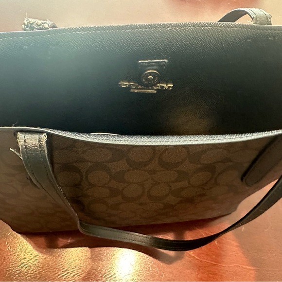 Coach City Tote Bag - Picture 4 of 5